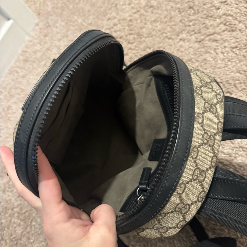 Gucci Backpack - Picture 4 of 8